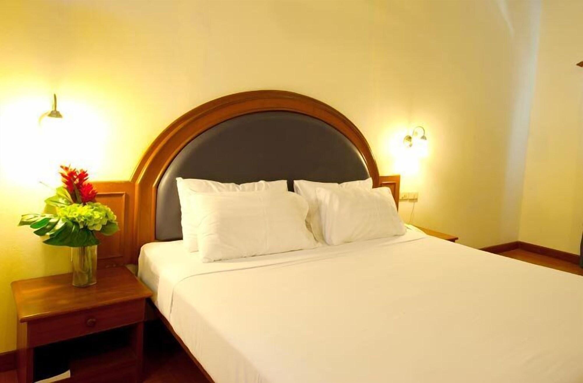 Ps Hill Resort Phuket Patong - Sha Plus Extérieur photo