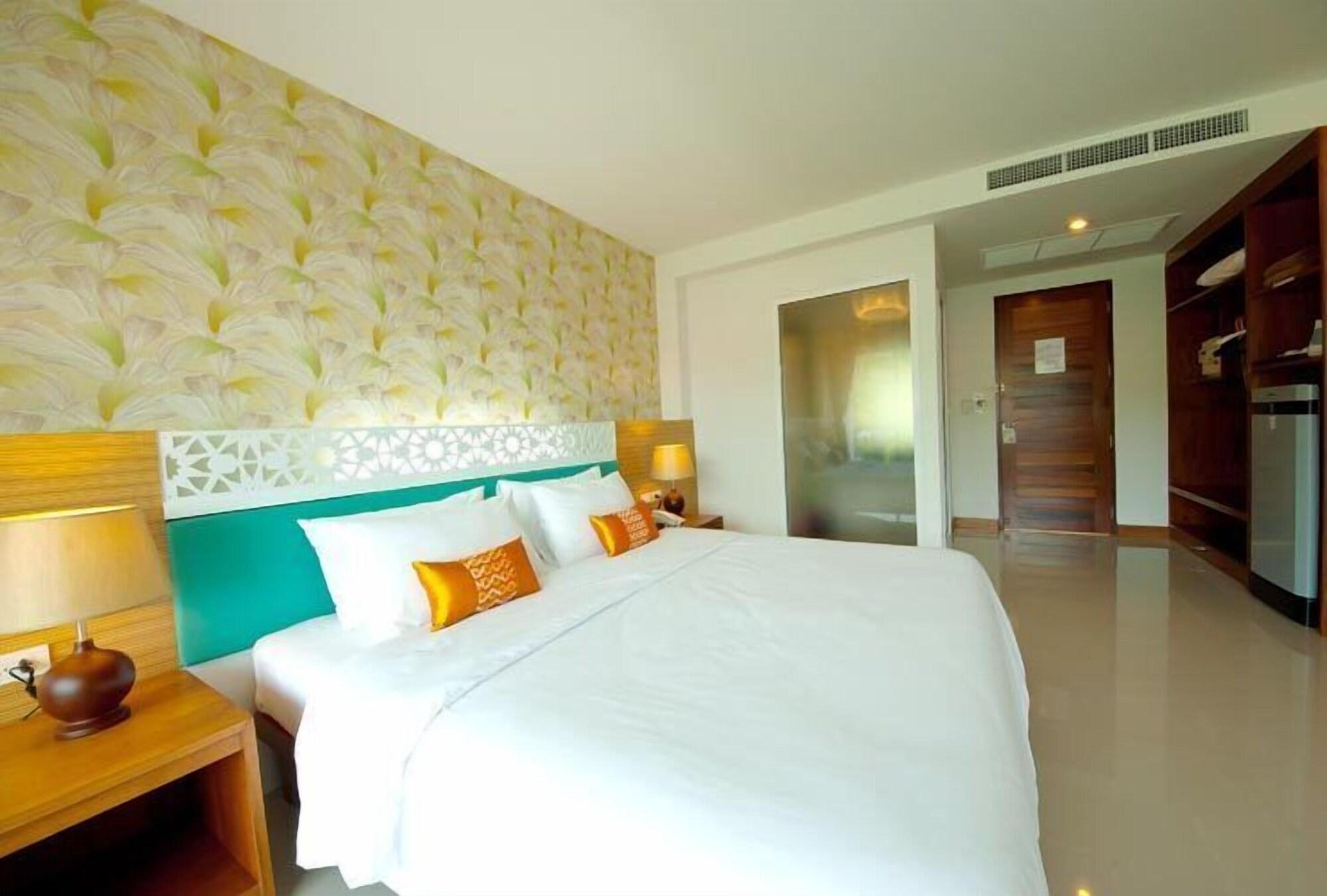 Ps Hill Resort Phuket Patong - Sha Plus Extérieur photo