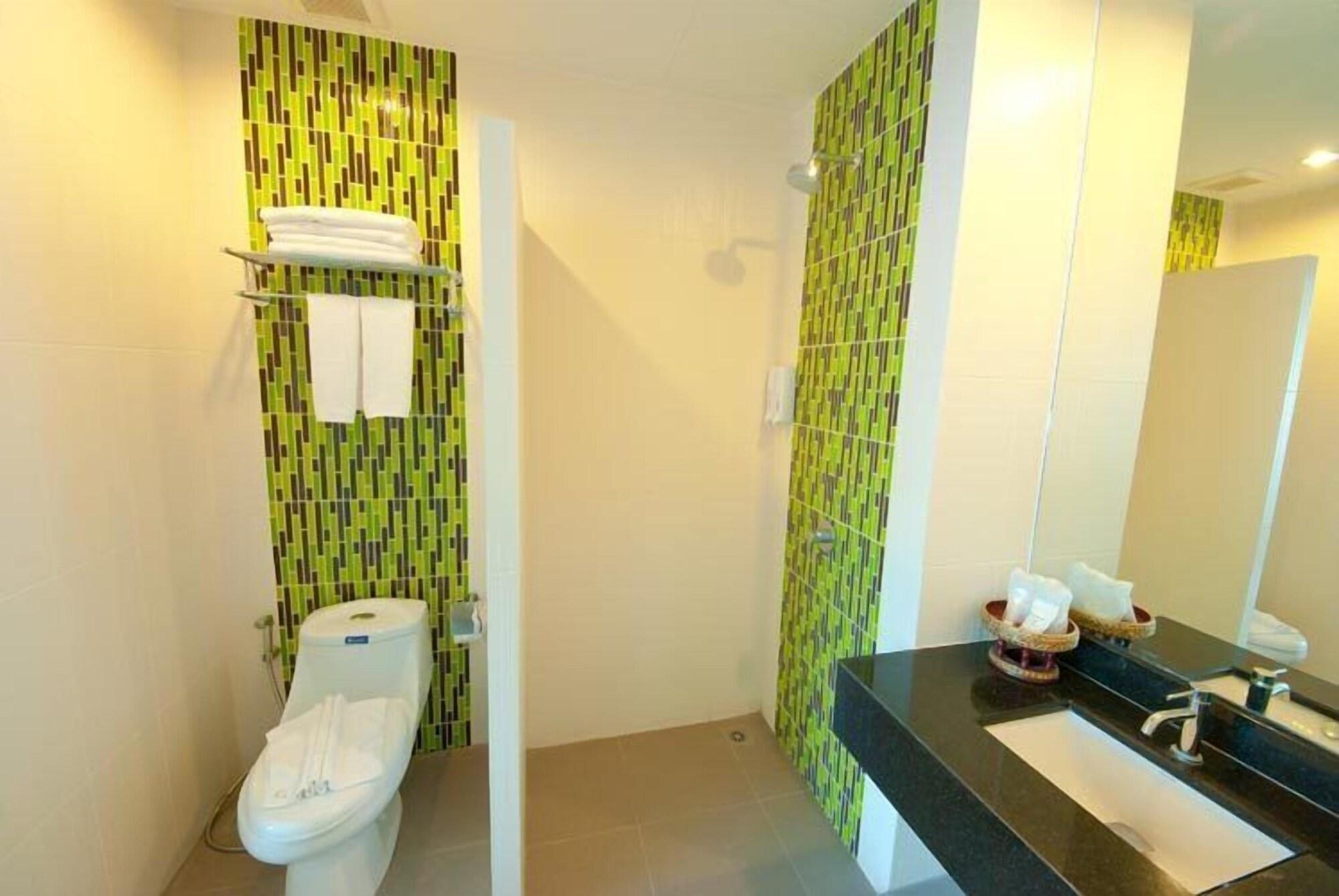 Ps Hill Resort Phuket Patong - Sha Plus Extérieur photo