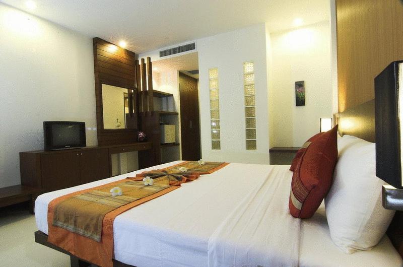 Ps Hill Resort Phuket Patong - Sha Plus Extérieur photo